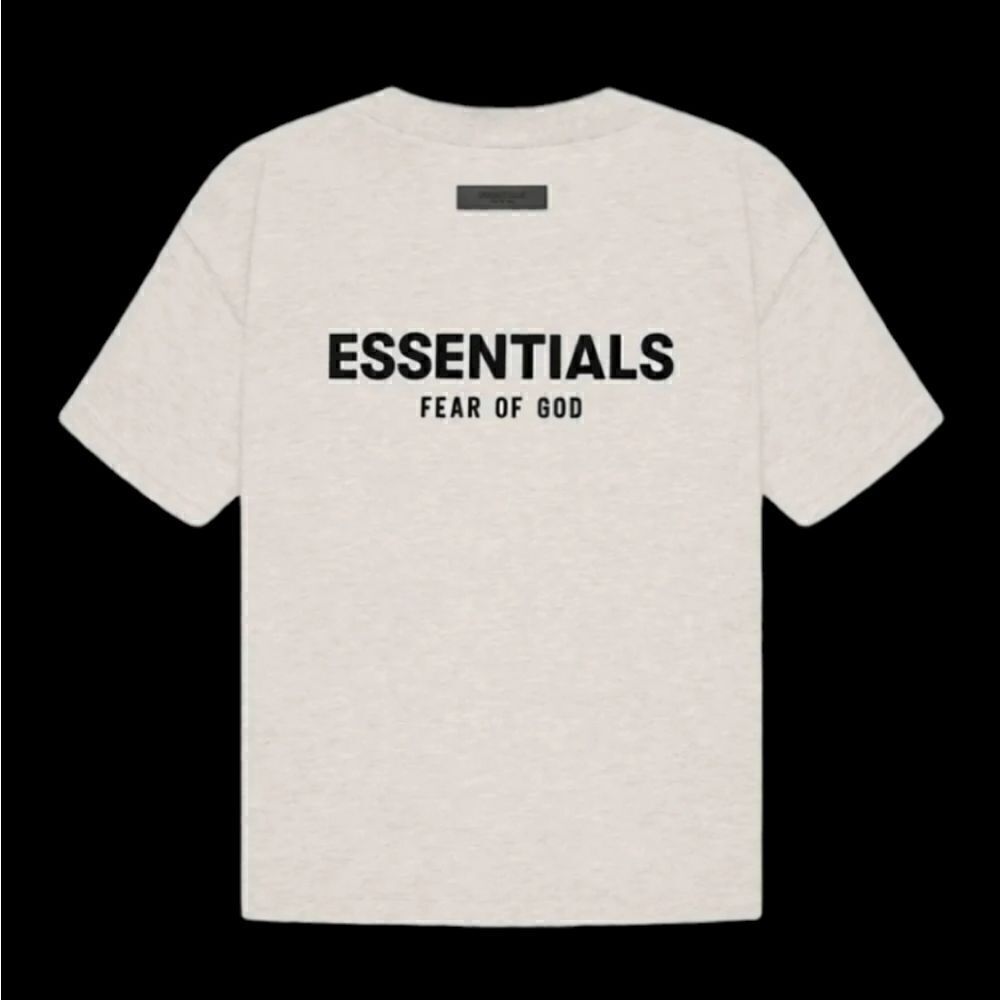✔️ FEAR OF GOD ESSENTIALS Men Tee T-Shirt. Medium. Light Oatmeal, Dark Oatmeal S